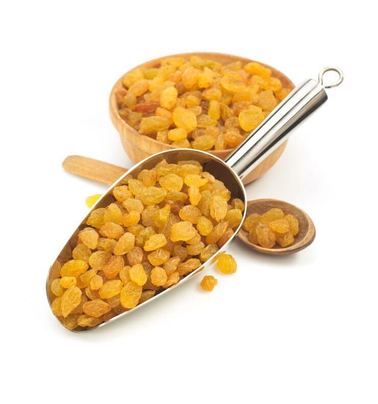 raisins-fruit-isolated-white_182252-3614 (1)