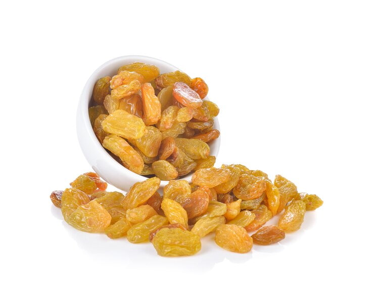 yellow-raisins-white-background_62193-2219 (1)