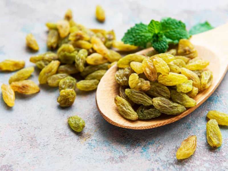 همه-چیز-درباره-خواص-کشمش (1)